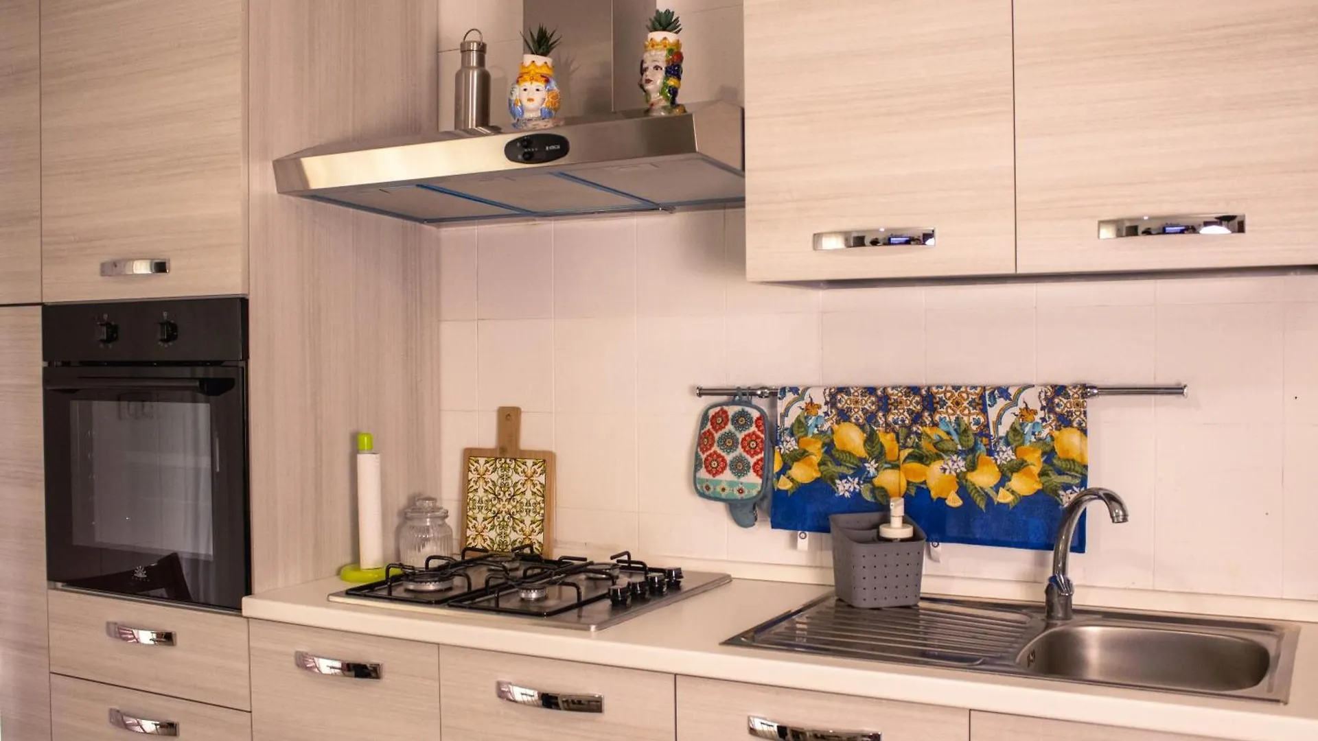 Appartamento Casa Sole Sofie Aci Catena Italia